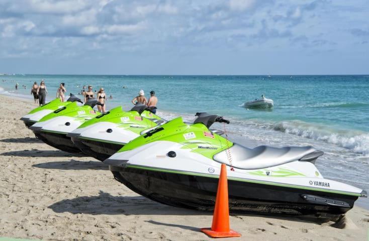 Vacay Spot Experience Luna Sky! 65" Tv Bar, Bbq, Shower Massage Jets, Music, Go To Fl Keys Homestead Exteriér fotografie